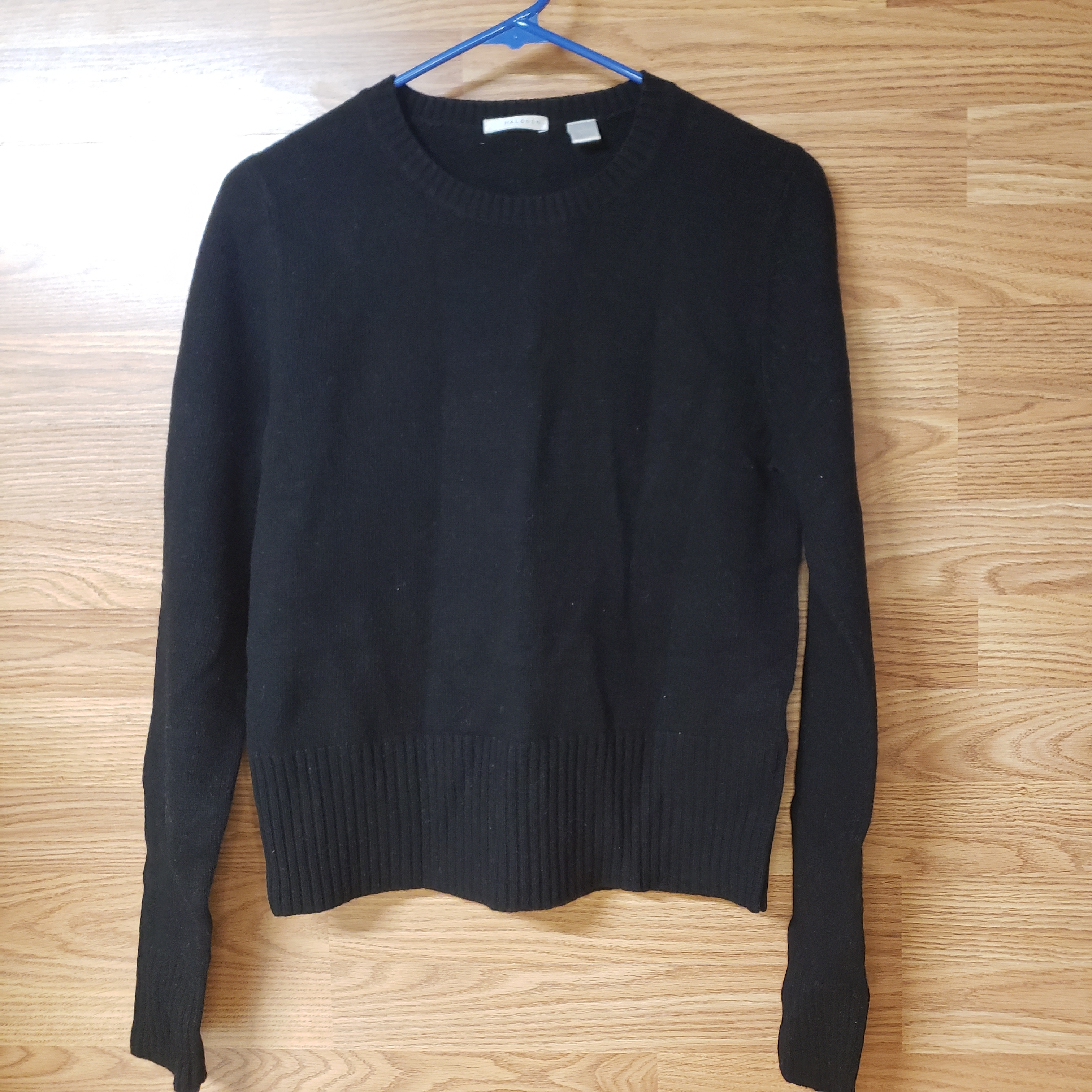 Halogen Black Crew Neck Sweater With Ribbed Details